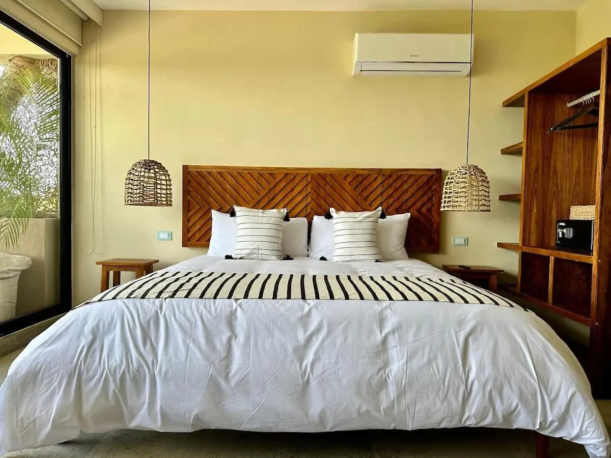 דירות טולום Private Jacuzzi Jungle Loft